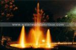 FLOATING FOUNTAINS WITH LIGHT EFFECTS 